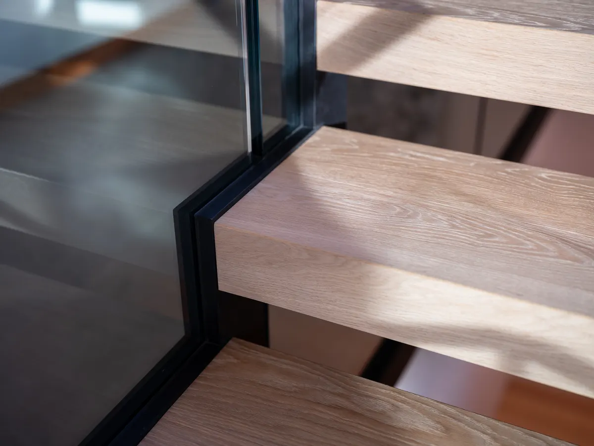 Wood stair treads and a glass guard, Panorama Ridge, Whistler